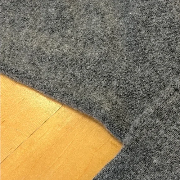 alo Cashmere Wool Hoodie - Picture 10 of 15